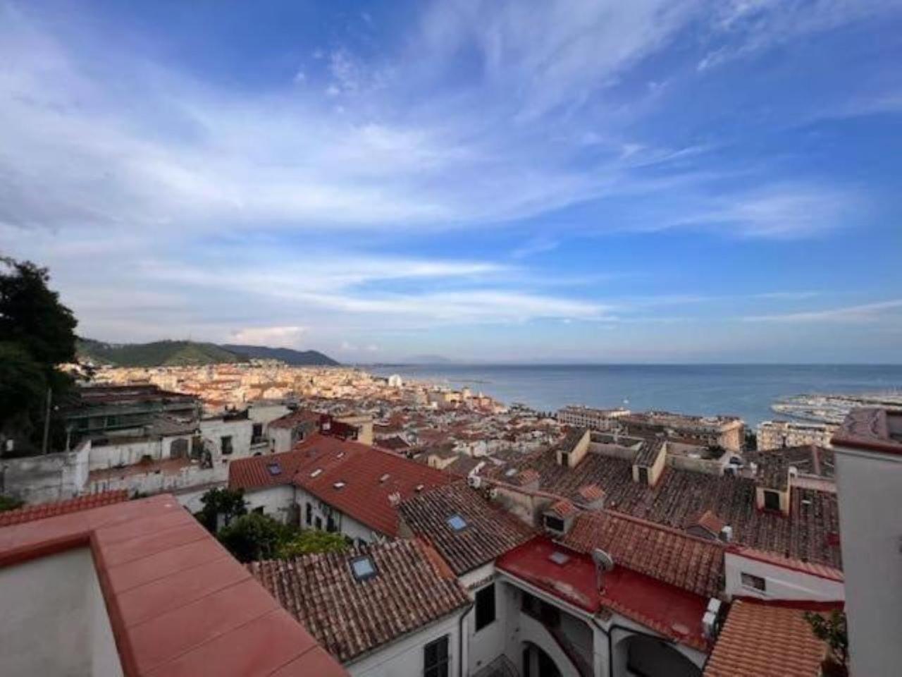 Ti Racconto Il Mare Apartment Salerno Exterior foto